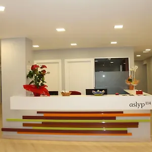 Aslyp 114 Casa de hóspedes